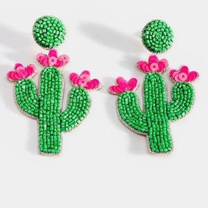 *SOLD* Francesca’s Cactus Beaded Drop Earrings green and pink